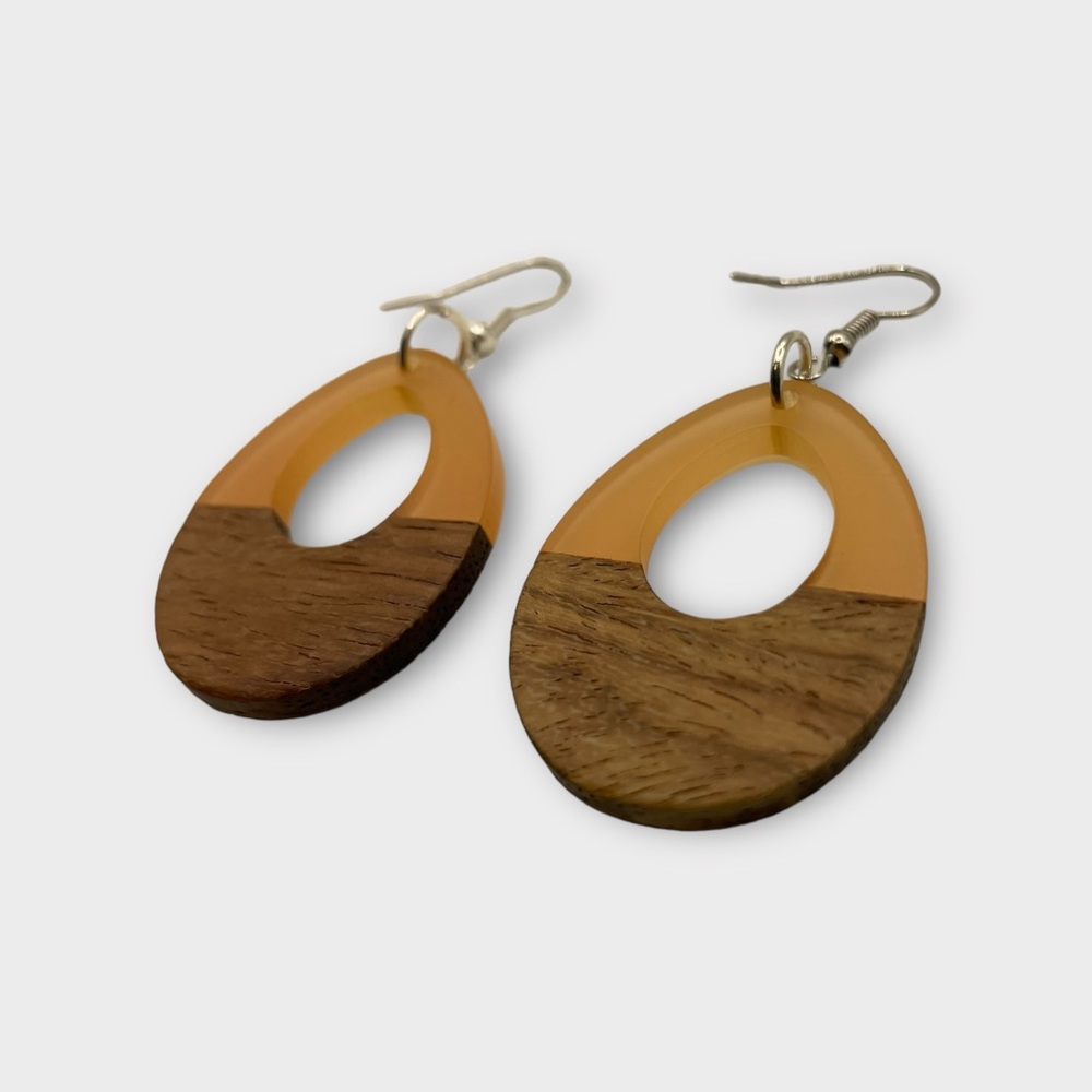 Earrings - Picture 5 of 5